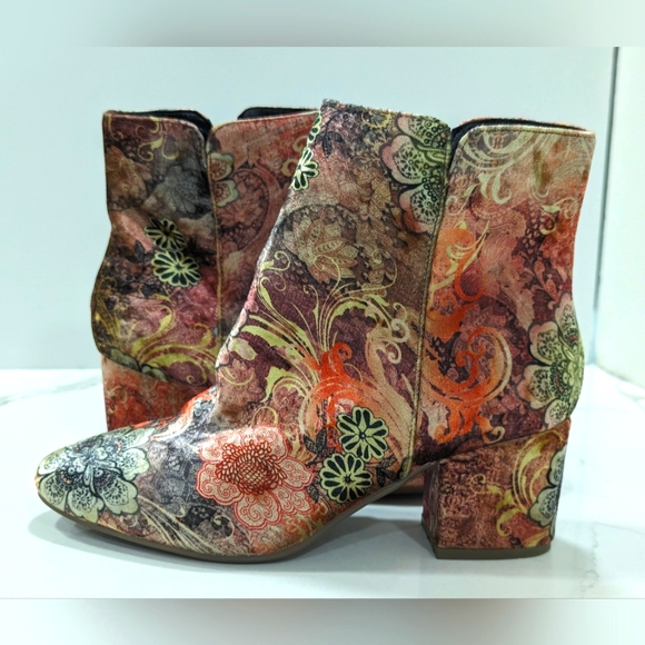 Bamboo velvet floral multi color ankle bootie boot size zip block heel size 7 - Picture 3 of 11
